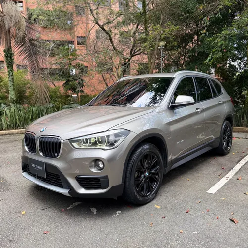 BMW X1 SDRIVE20i