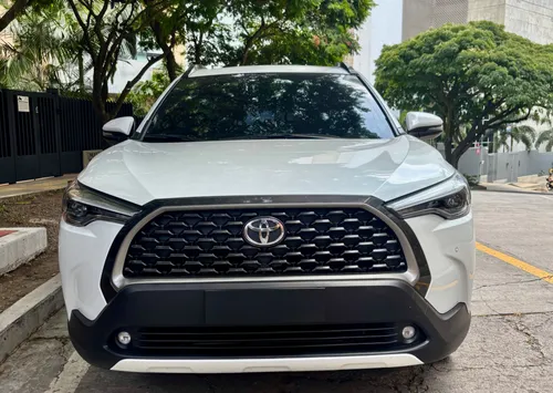 Toyota Corolla Cross XEI 2023  Gasolina  Único dueo  Excelente estado