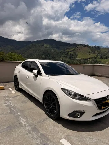 MAZDA 3 Grand Touring 2016