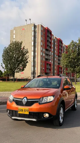 RENAULT SANDERO STEPWAY
