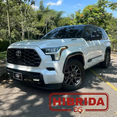 Toyota Sequoia Platinum Híbrida 2025