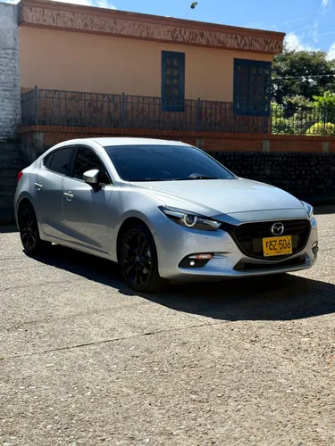 Mazda 3 touring 2019