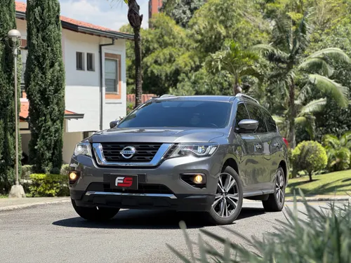 NISSAN PATHFINDER EXCLUSIVE 2018