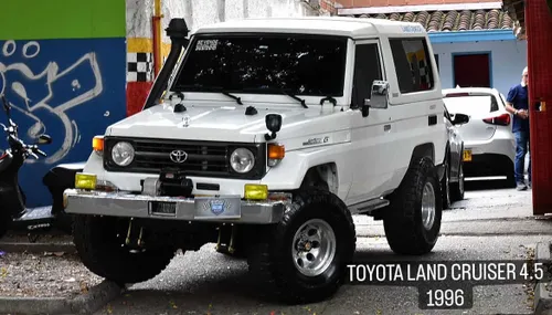 TOYOTA LAND CRUISER 4.5 CARE VACA 