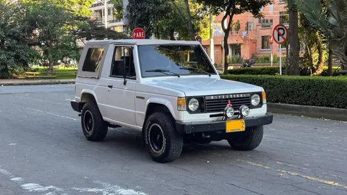 Mitsubishi Montero 1997 Carpado