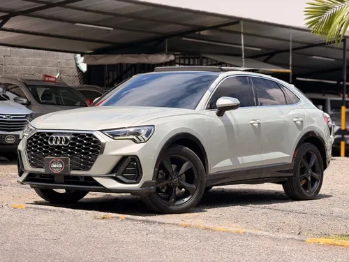 Audi  Q3 Sportback