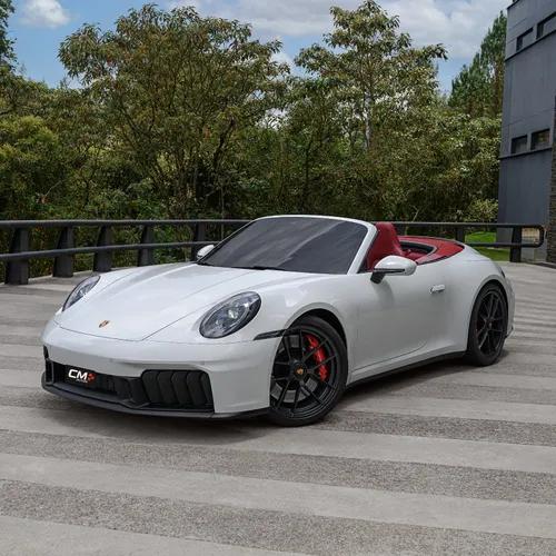 Porsche 911 Carrera 4 Gts