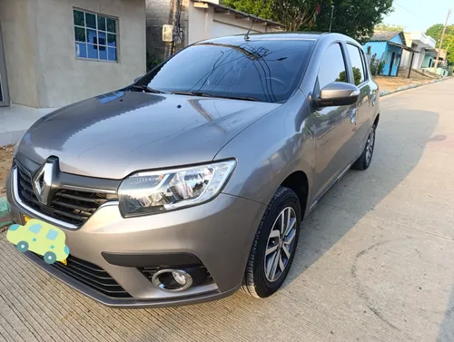 RENAULT SANDERO ZEN