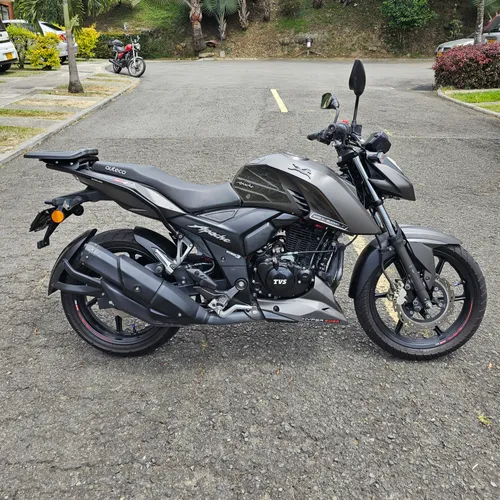 TVS apache RTR 160 4v 2024 único dueo