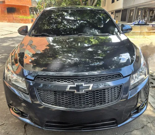 CHEVROLET CRUZE PLATINUM 2011