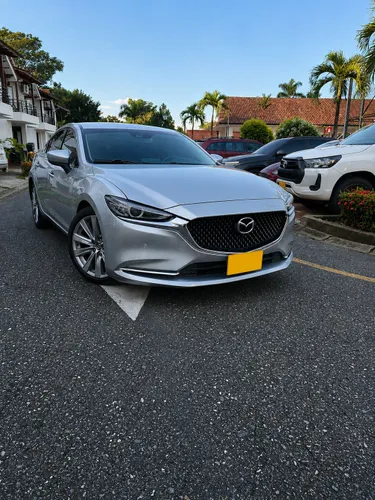 Mazda 6 grand touring signature