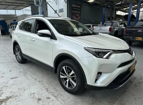 Toyota RAV4 Street 2018