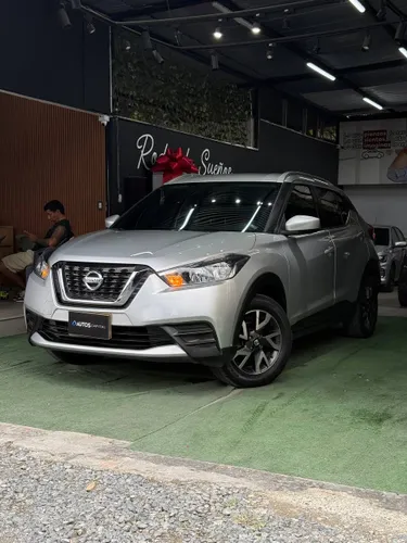 NISSAN KICKS SENSE