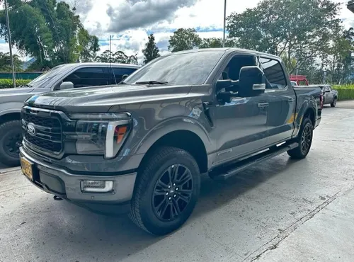 Ford F-150 Lariat 2024