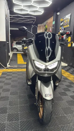 Yamaha nmax 2025
