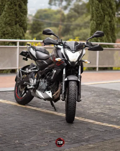Bajaj Pulsar Ns 200 FI ABS
