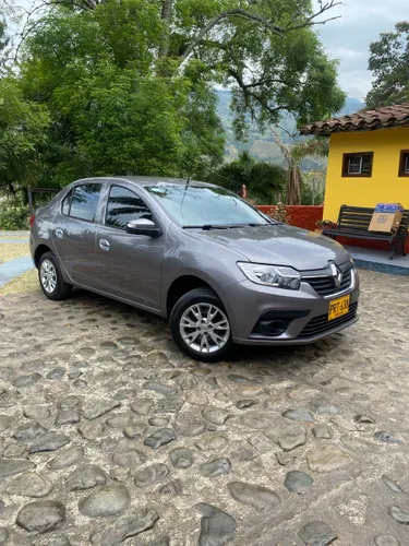 Renault Logan life