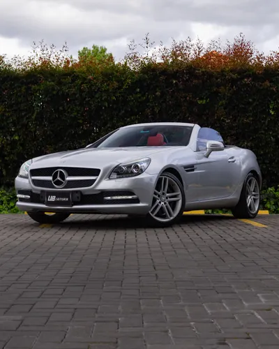 MERCEDES-BENZ SLK 200 2015