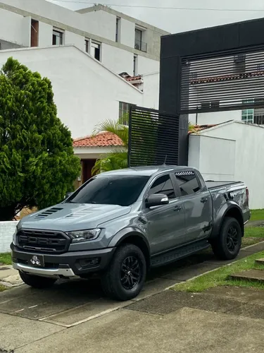 Ford ranger raptor 2021