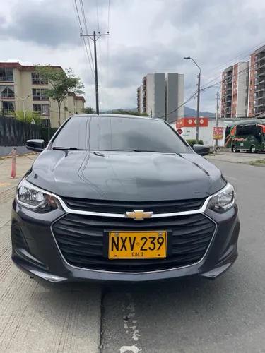 CHEVROLET ONIX LT TURBO