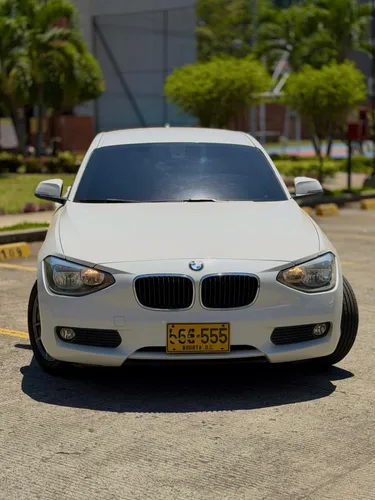 BMW Serie 1  116i  2013