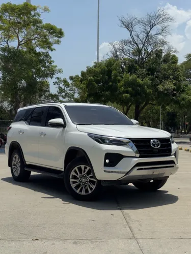 Toyota Fortuner Srv 2.7 2021