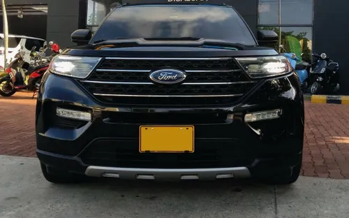 SE VENDE FORD EXPLORER XLT MODELO 2022 BARRANQUILA