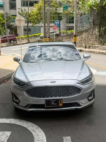 Ford Fusión Titanium Plus