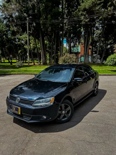 VOLKSWAGEN NEW JETTA