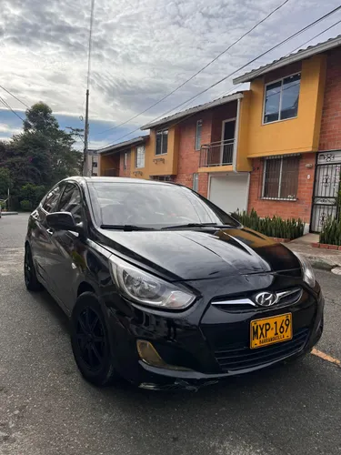 Hyundai i25 accent