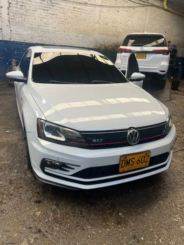 Volkswagen JETTA GLI 2016