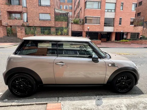 Mini Cooper Baker Street Edición Especial