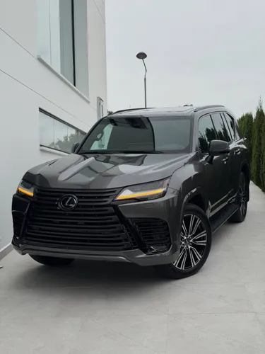 LEXUS LX700H Black Package 2026