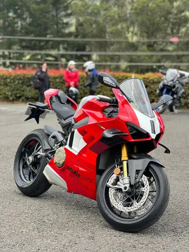 Ducati Panigale v4r 2024