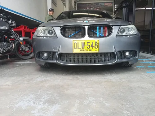 BMW e90 325i LCI 2012