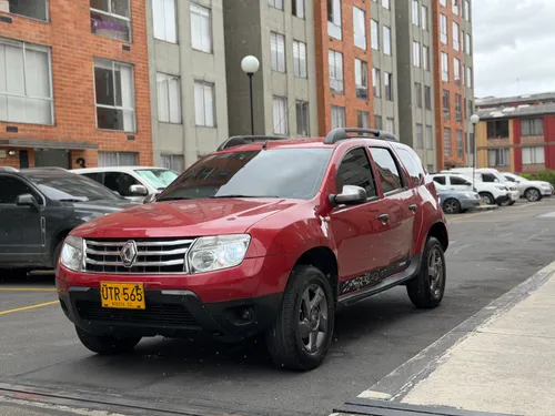 Renault Duster Trek 2016