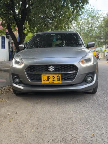 Vendo hermoso Suzuki Swift híbrido