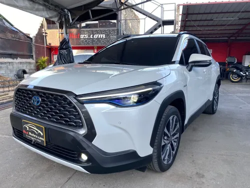 TOYOTA COROLLA CROSS SEG HIBRIDA 2023 - NO PICO Y PLACA