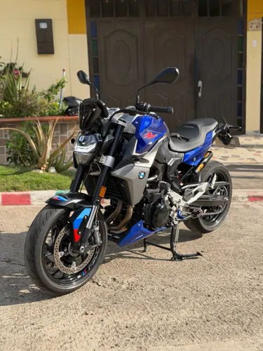 BMW F900 R Dynamic Pro