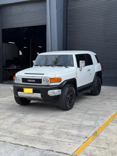Toyota Fj Cruiser