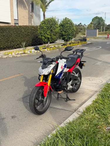 Honda cb190r