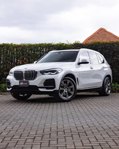 BMW X5 xDrive 40i 2023