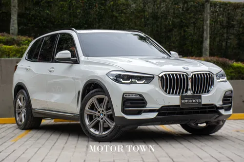 BMW X5 XDRIVE 40i 2022