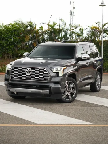 Toyota Sequioa Capstone Híbrida 2026 0 km