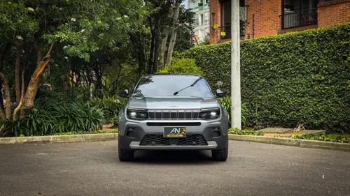 Jeep Avenger Híbrida