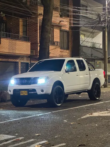 Nissan navara
