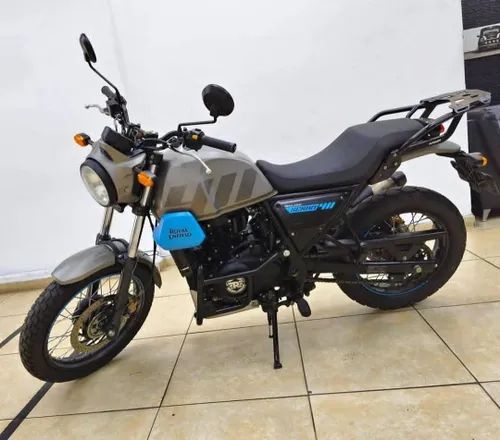 Royal Enfield Himalayan 411 2024