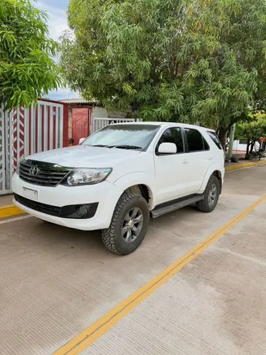 TOYOTA FORTUNER 2010 2.7