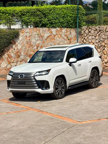 Lexus LX 700h LUXURY 2026 HÍBRIDA