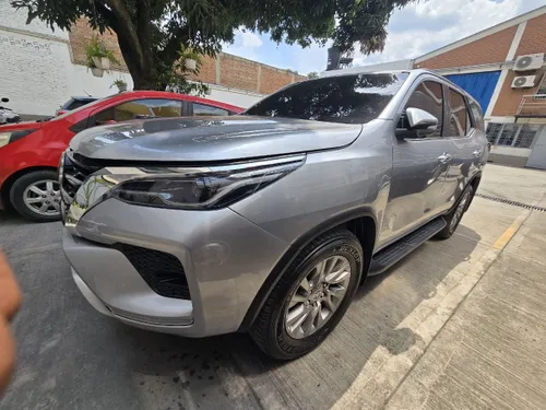 Toyota Fortuner SRV Diesel 2.4